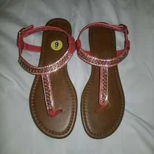 Sandals size 9